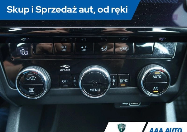 Skoda Octavia cena 63000 przebieg: 96254, rok produkcji 2020 z Otmuchów małe 254
